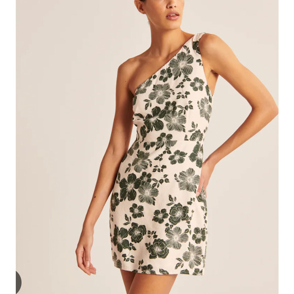 Abercrombie & Fitch Dresses & Skirts - Abercrombie & Fitch One Shoulder Linen Blend Dress